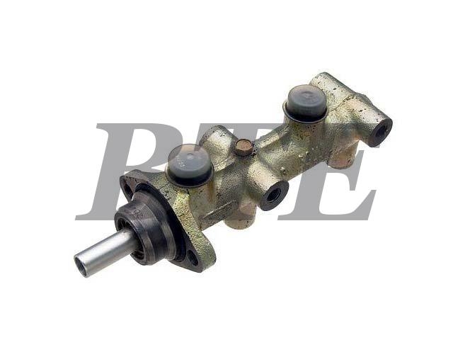 Brake Master Cylinder:305 611 0157