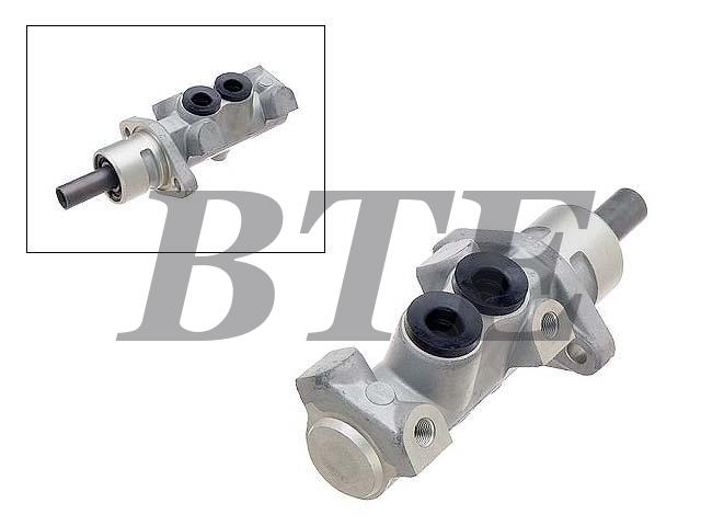 Brake Master Cylinder:441 611 021 B