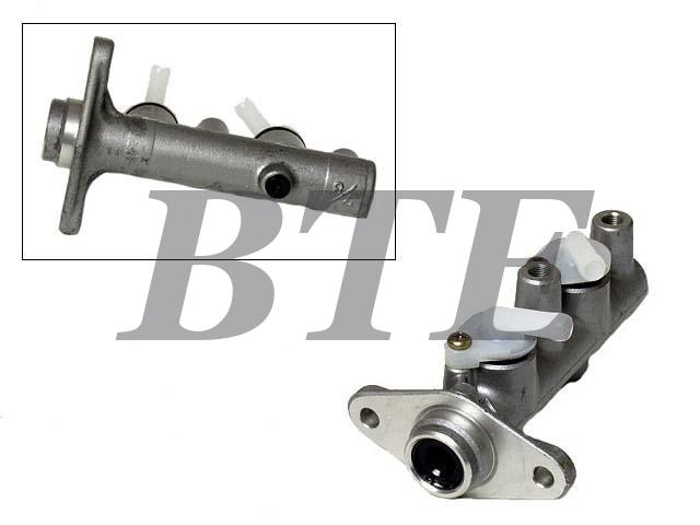 Brake Master Cylinder:MB 500404