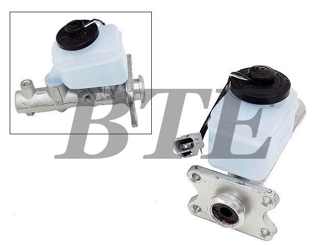 Brake Master Cylinder:47201-60551