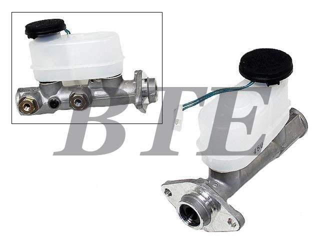 Brake Master Cylinder:46010-31W00