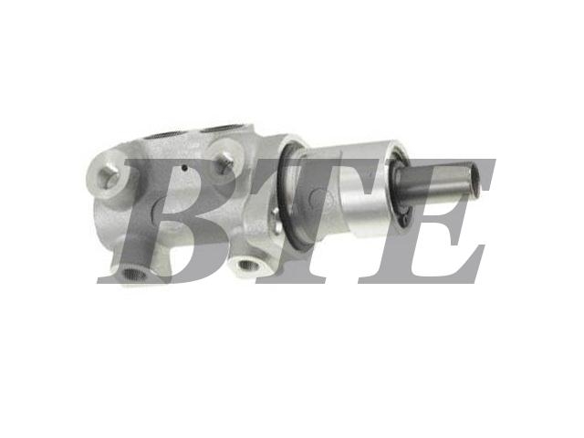 Brake Master Cylinder:F5RZ 2140 A