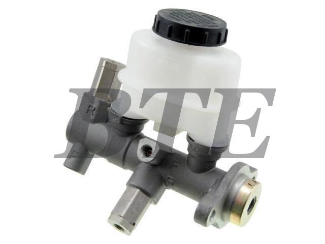 Brake Master Cylinder:46010-62J21