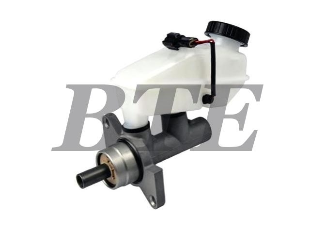 Brake Master Cylinder:93745323